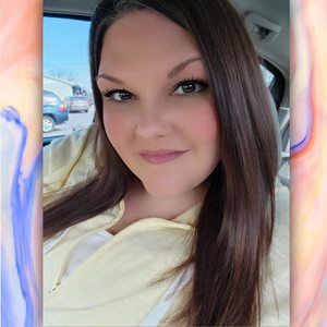 Meet your Posher, Stefanie